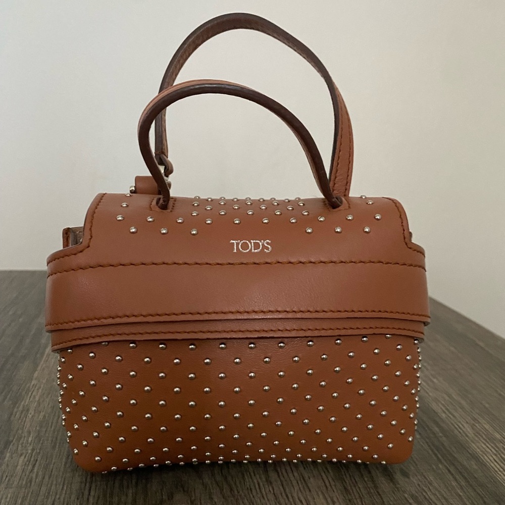 Tod’s Wave Micro Bag